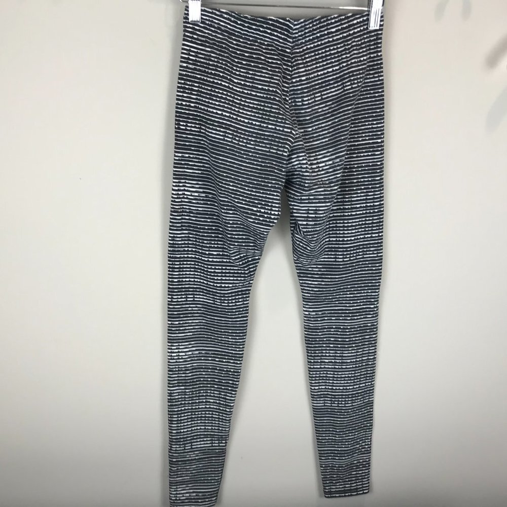 NIKE Leggings Size S - Picture 3 of 5